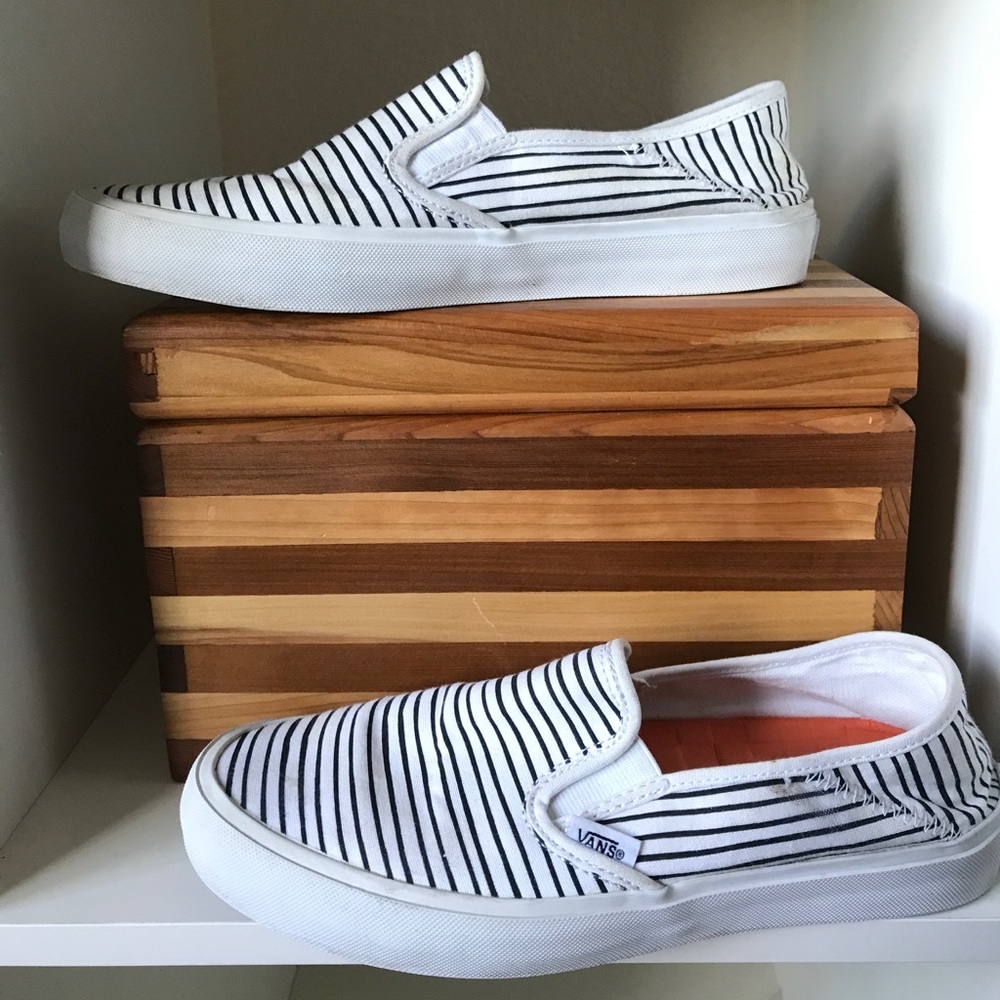 Vans Slip-on Classic White Size 8