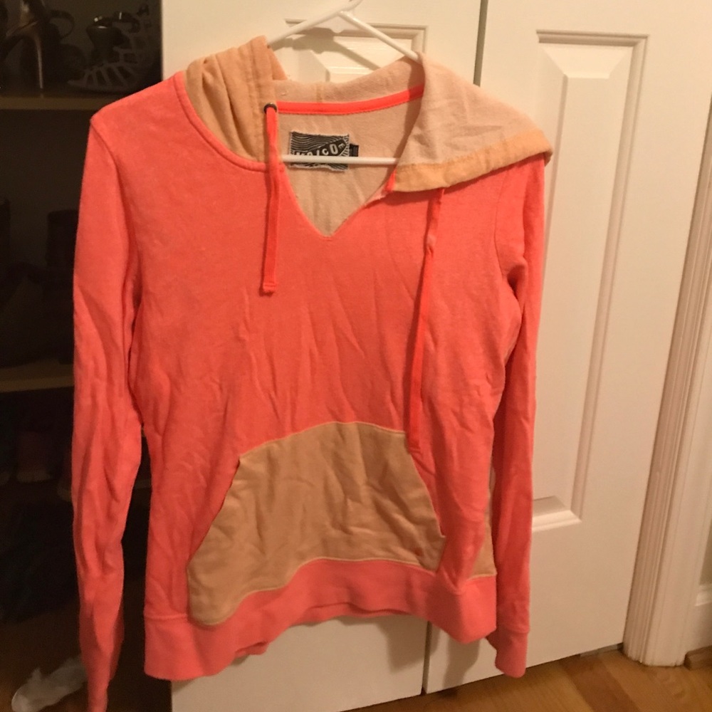 pink hoodie