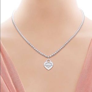 Return to Tiffany beaded necklace