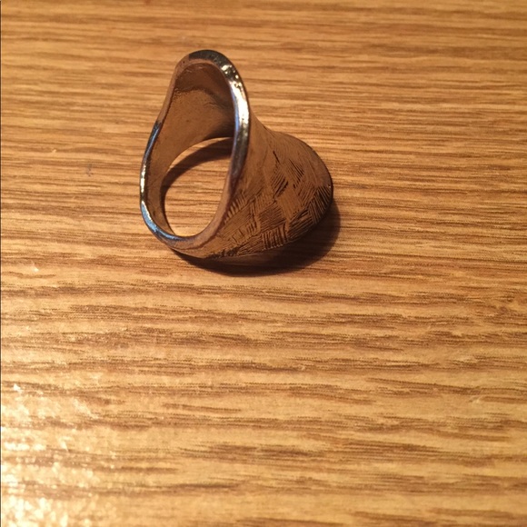 $10 - Picture 3 of 4