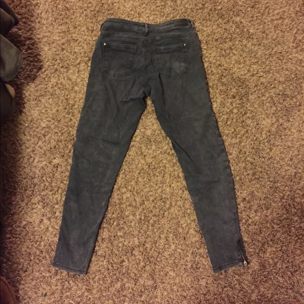 Black Zara Jeans - Picture 4 of 4