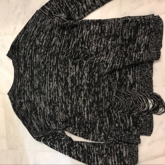 Distressed, black and white, oversized sweater - Picture 4 of 4