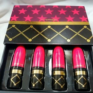 MAC Nutcracker Red Lipstick Kit