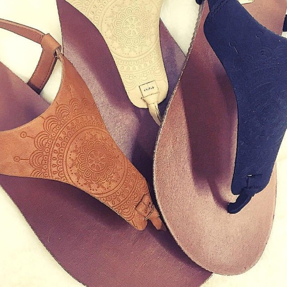 NIB Cognac Oil Nubuck Slingback Chic Thong Sandal - Picture 4 of 5