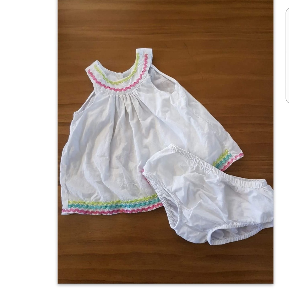Old navy tulip back set