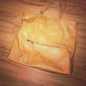 • Forever 21 Bag •