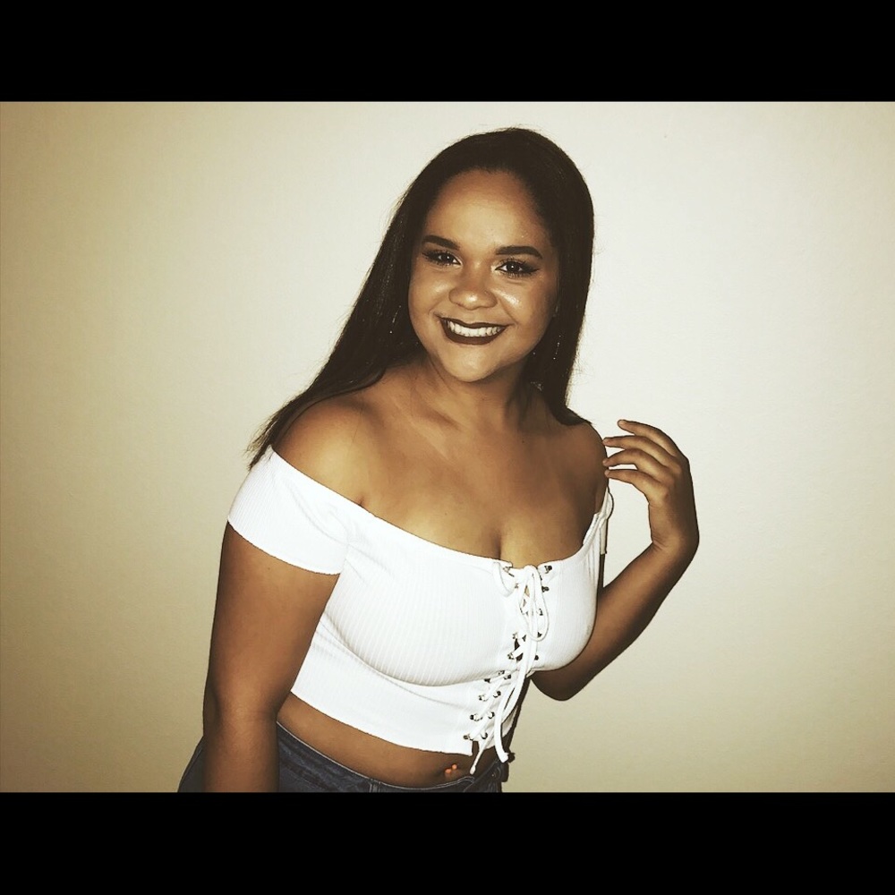 Meet your Posher, Karlee