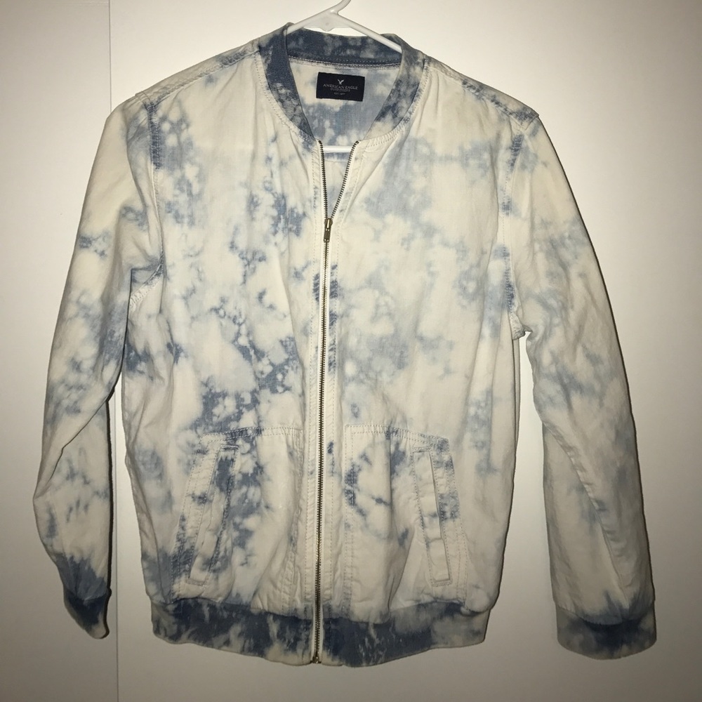 Light wash Denim jacket!