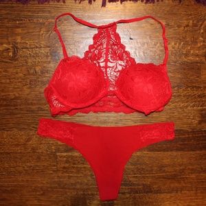 PINK Red Bra Set 32C medium bottoms