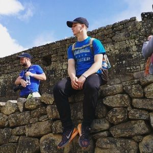 Meet your Posher, Adam