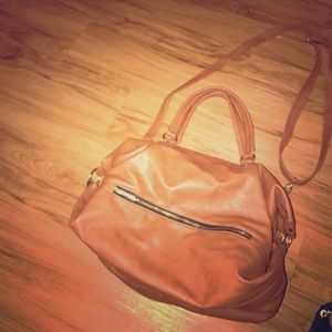 • Steve Madden across body •