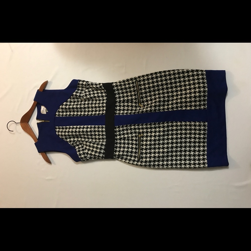 Houndstooth pattern dress