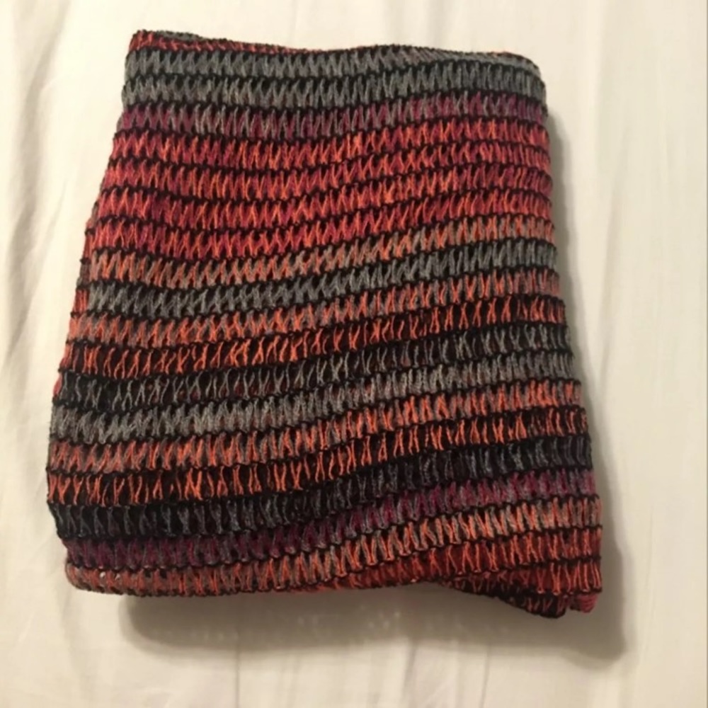 Infinity Scarf. - Picture 2 of 2