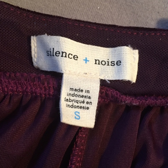 NWOT Urban Outfitters Flare Party Romper - Picture 4 of 4