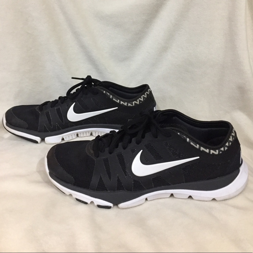 Nike Flex Shoes