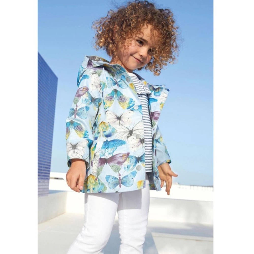 HOST PICK: Jacket 🦋👧🏻🦋