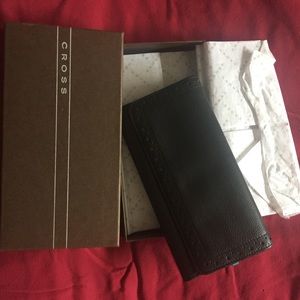 New Cross wallet