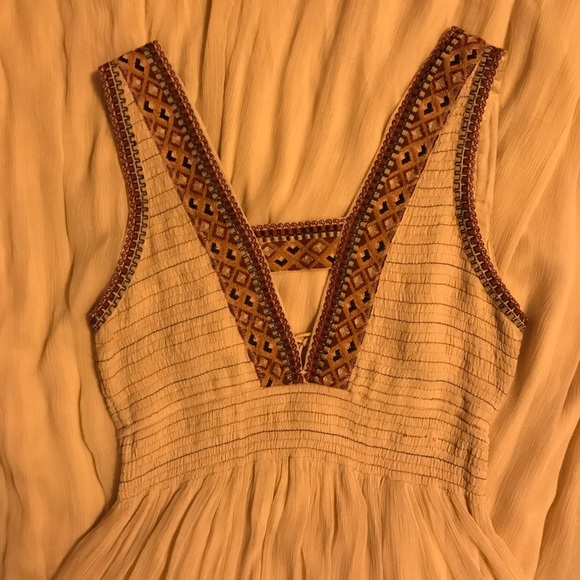 ❌❌🎉HP🎉 FREE PEOPLE cream crochet maxi EUC - Picture 3 of 5