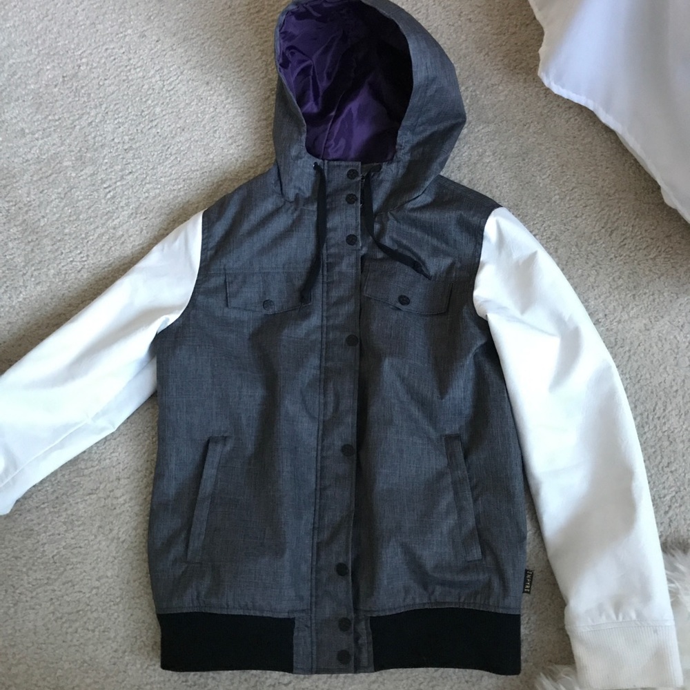 EMPYRE WNTR COLLECTION JACKET Size M
