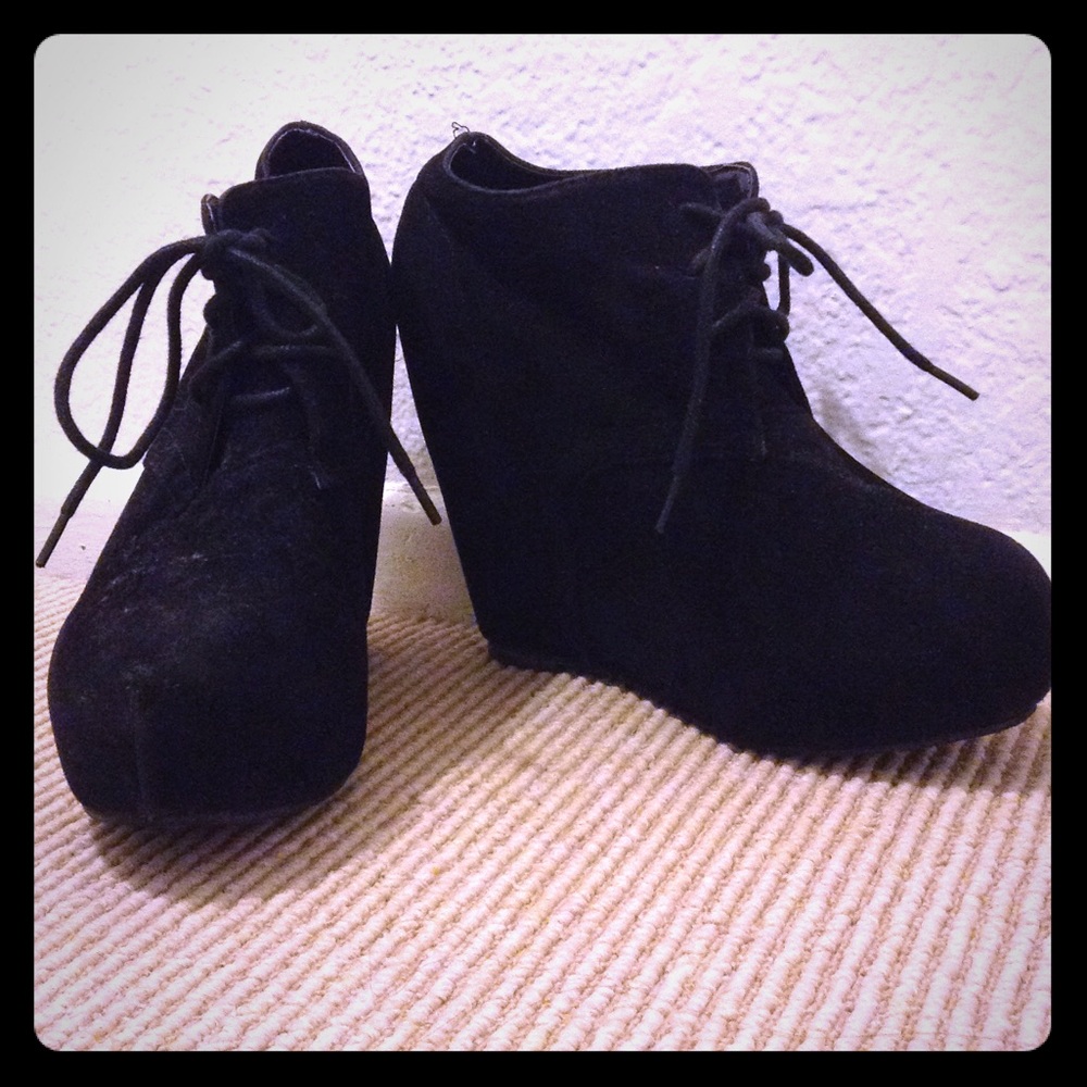 Black bootie heels