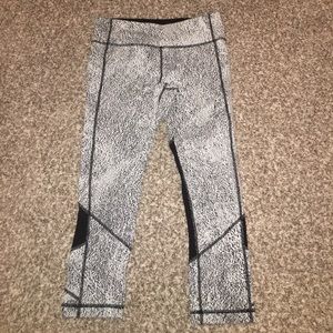 Lululemon Athletica yoga pants