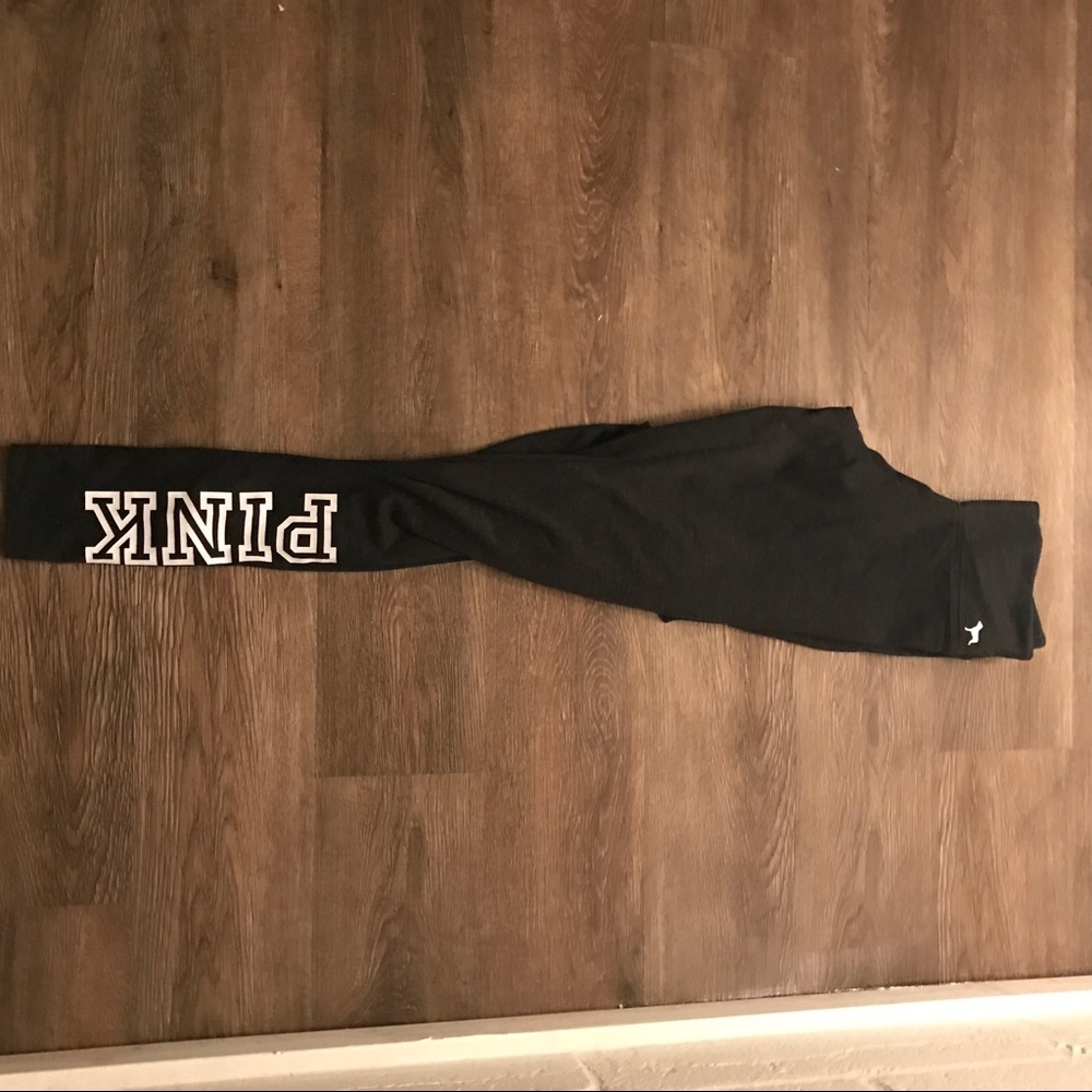 SOLD💔 Worn once gray pink logo leggings