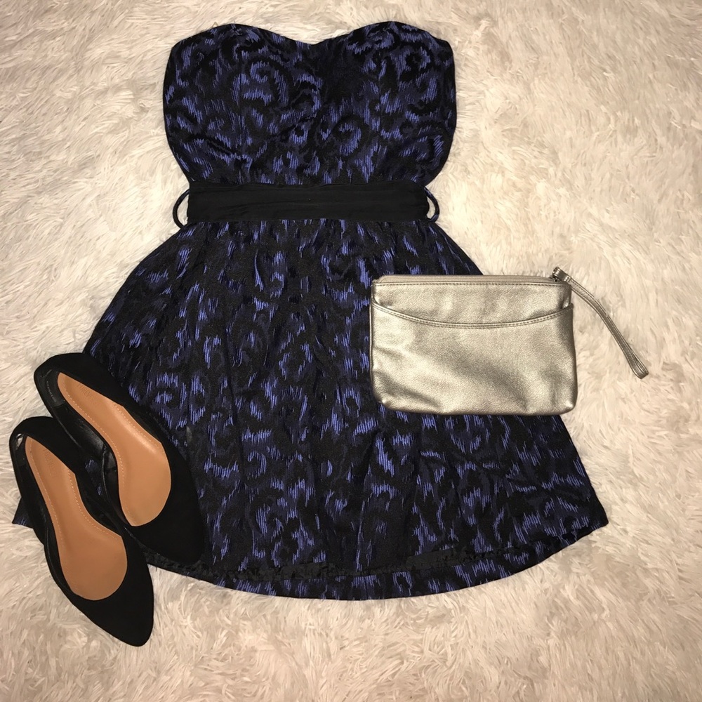 Forever 21 Sweetheart Dress 👗