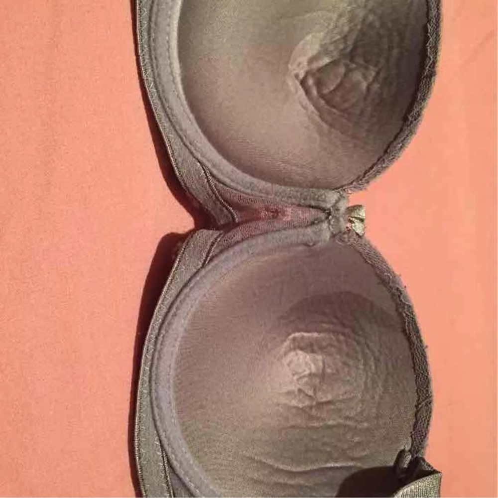 Grey bra - Picture 2 of 3