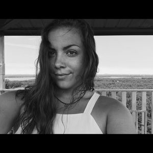 Meet your Posher, Lizzy