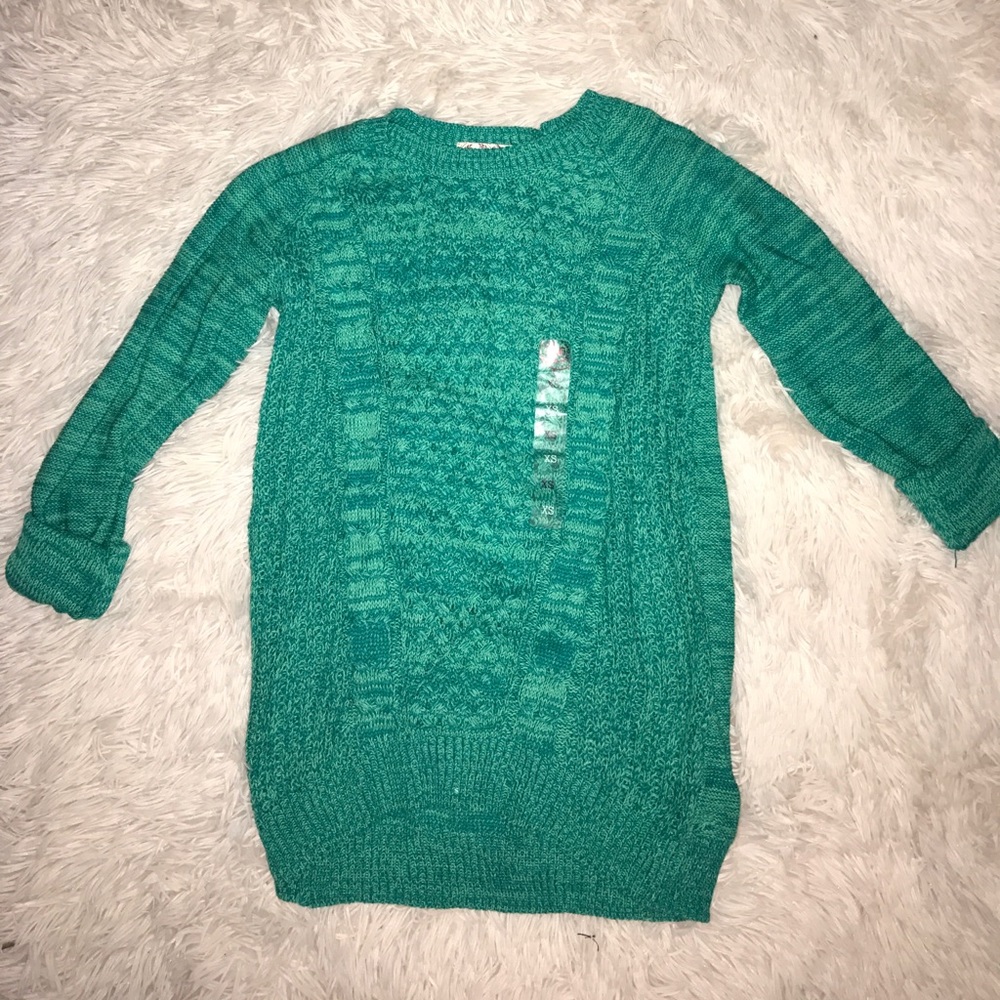 NWT Knit Sweater💚