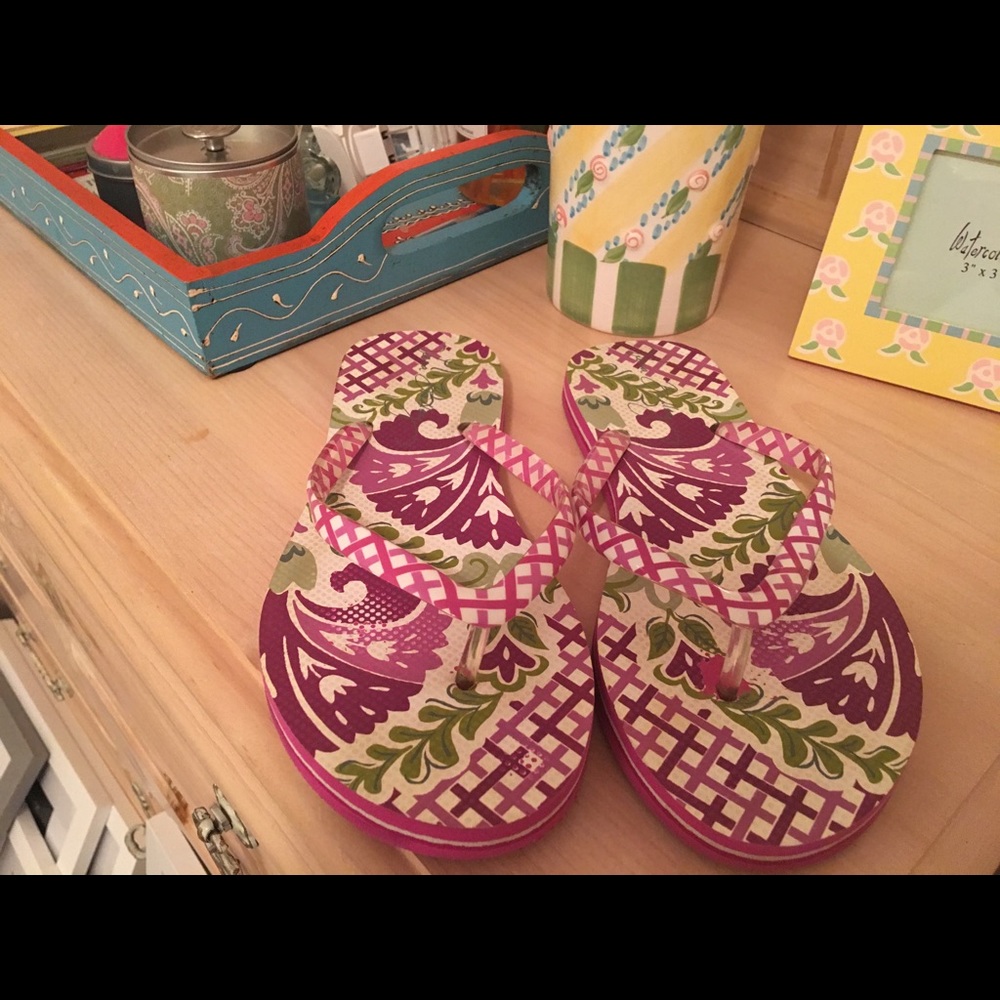 Vera Bradley Flip Flops