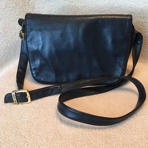 Perlina crossbody purse