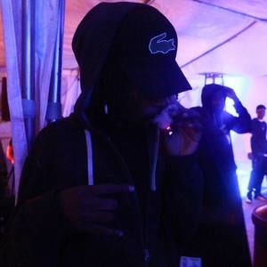 Meet your Posher, Davonne