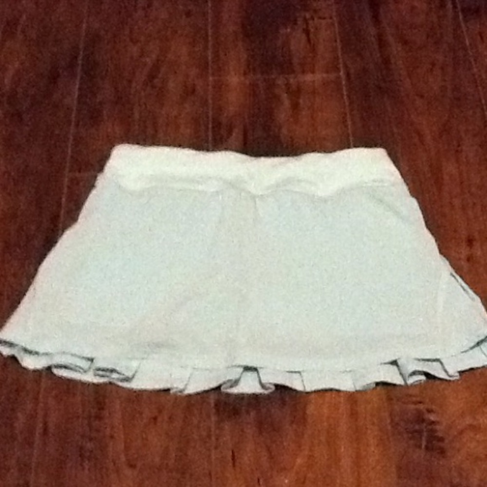 Teal lululemon skirt