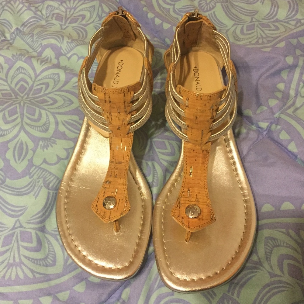 Donald Pliner Sandal