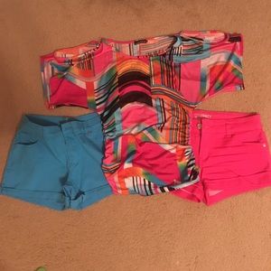 Top with 2 pair of matching jean shorts