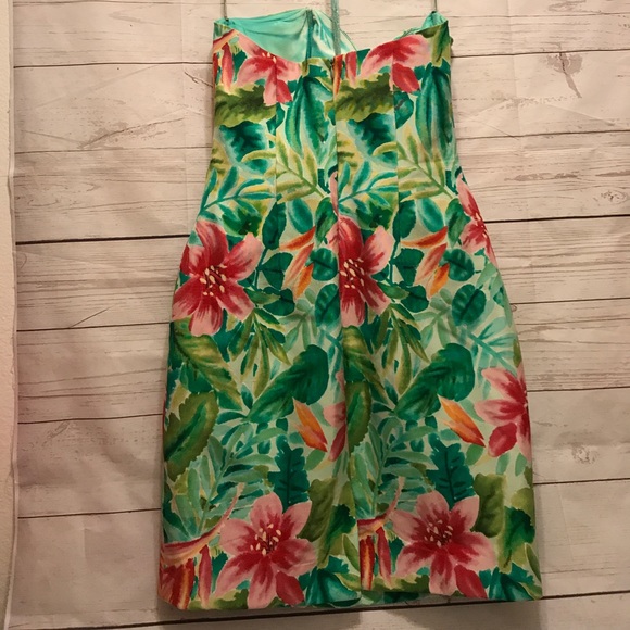 Cache Size 6 Floral Dress - Picture 5 of 8