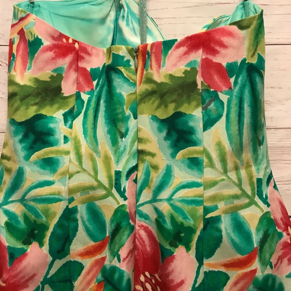 Cache Size 6 Floral Dress - Picture 6 of 8