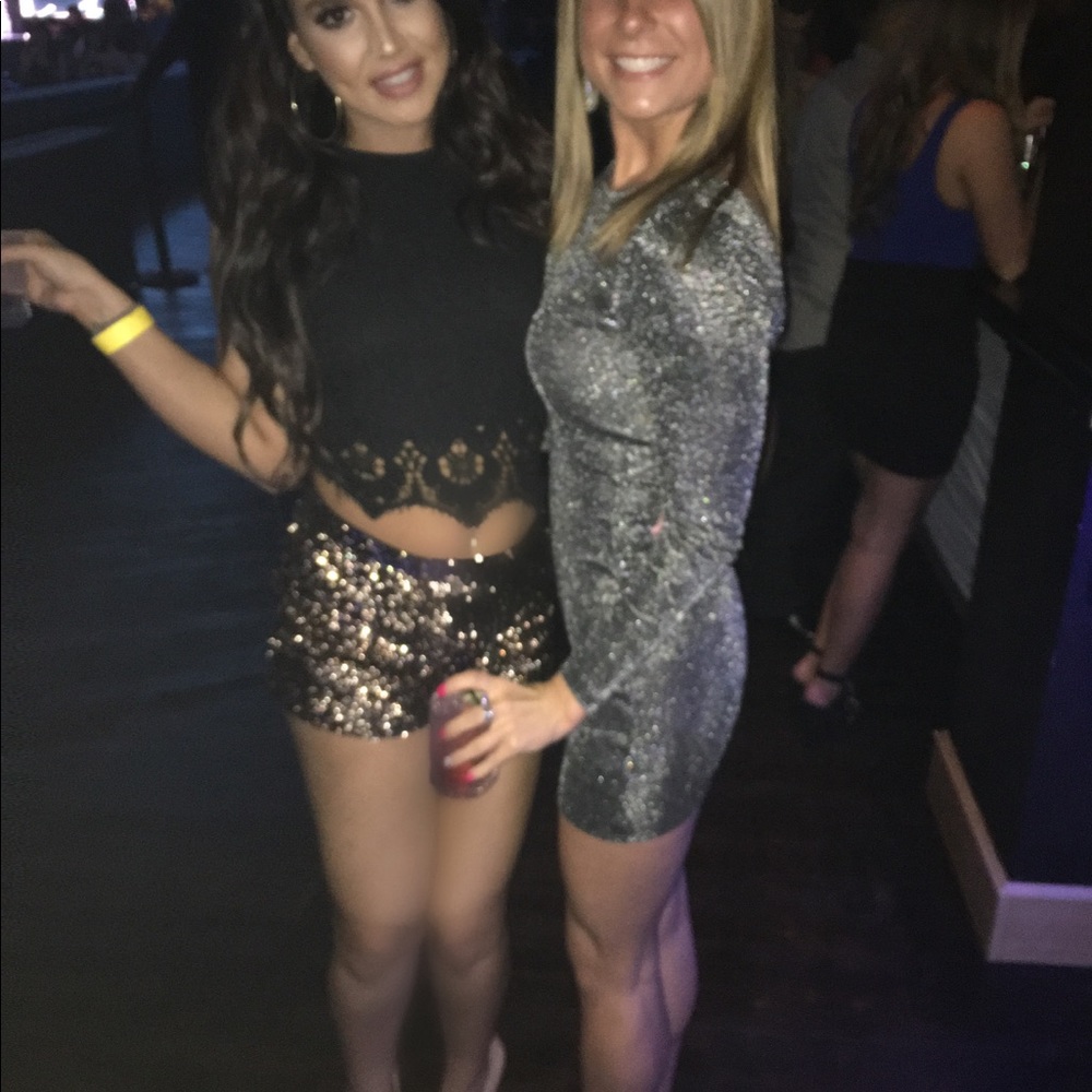 Gold sequin forever 21 shorts