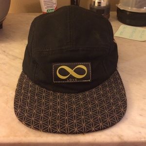 Headspace "Love" Sacred Geometry five panel hat. Headspace "Love" Sacred Geometry five panel hat.
