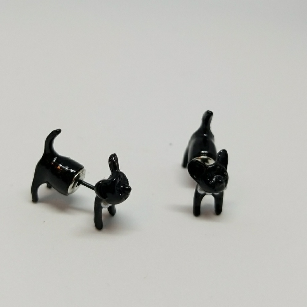 Black Punk Cat Stud Earrings