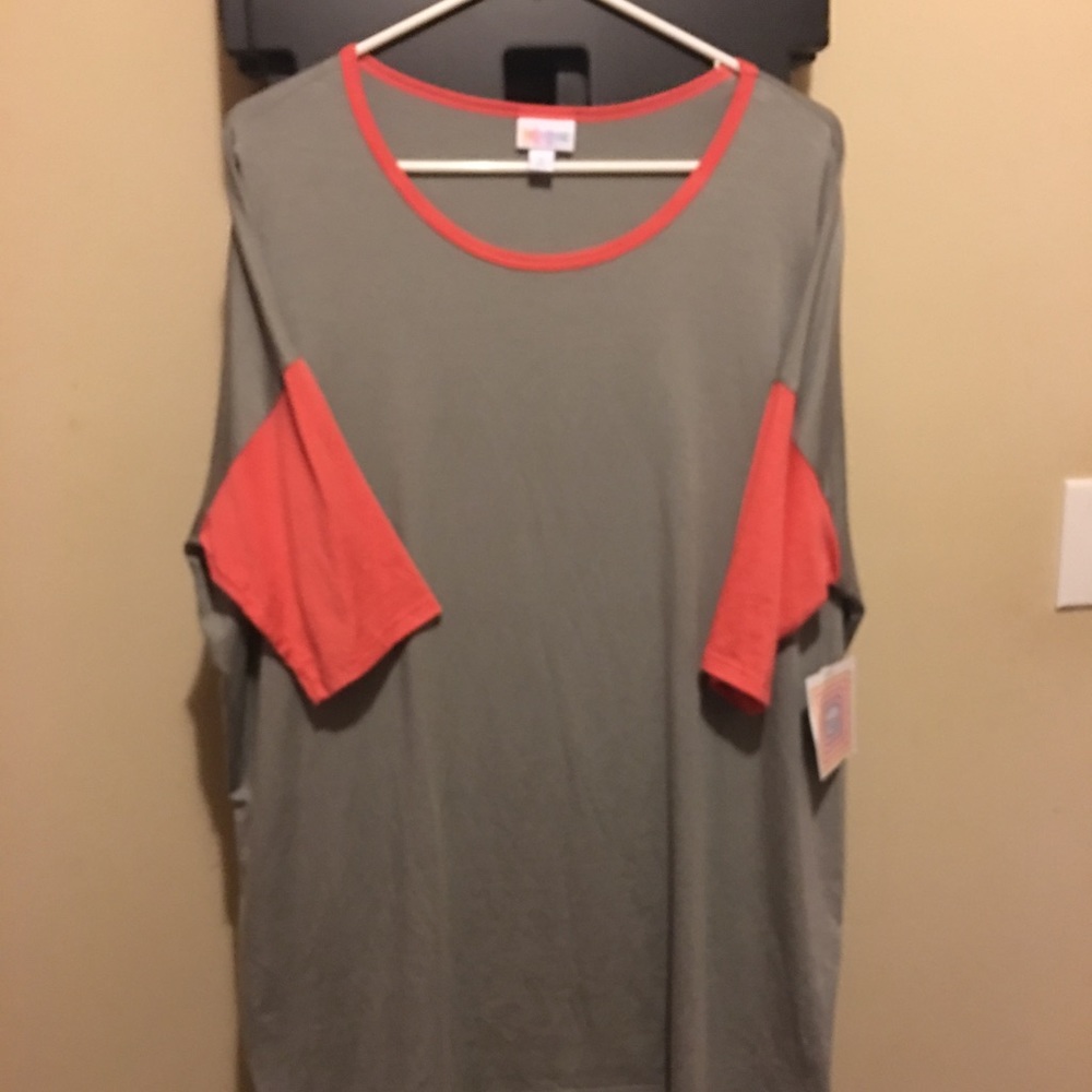 Lularoe medium Irma