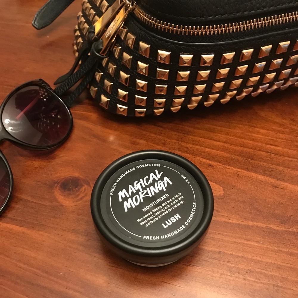 LUSH Magical Moringa matte face primer