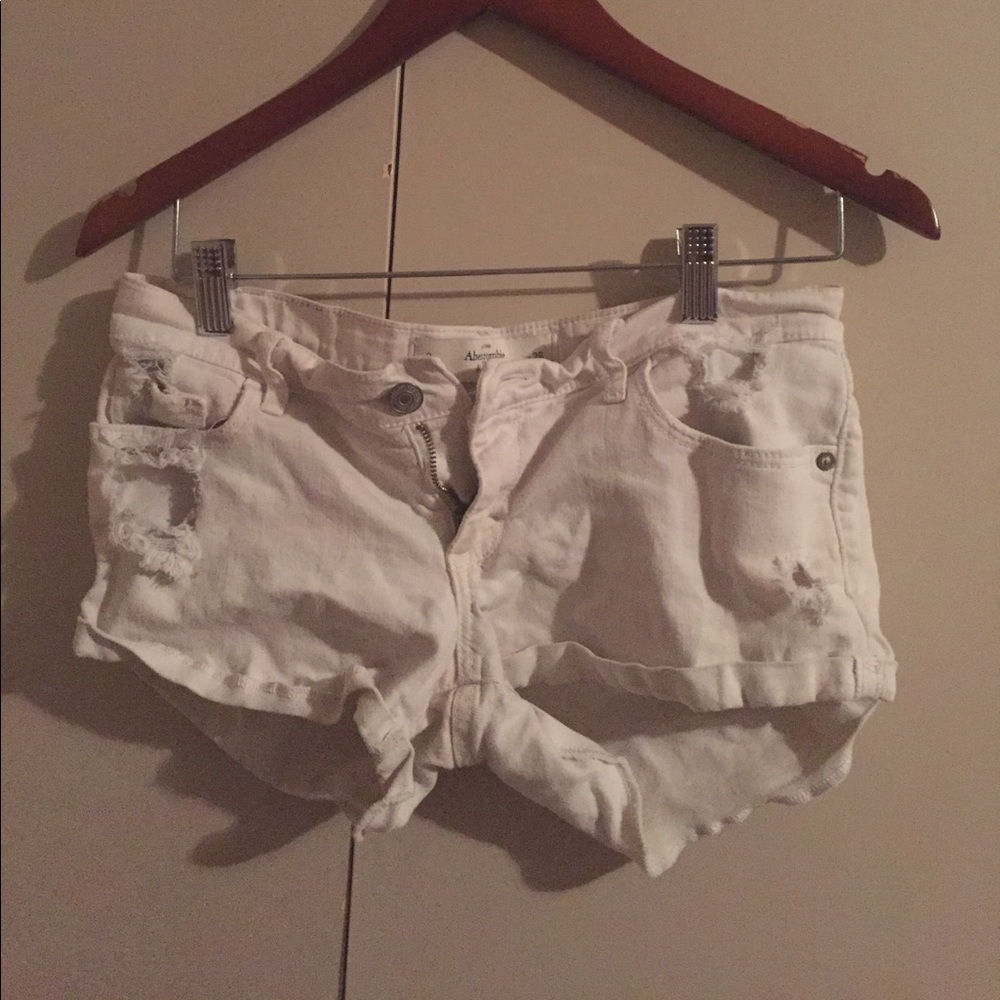 White Abercrombie & Fitch Shorts