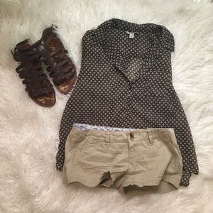 🌼American Eagle Brown and Blush Blouse🌼