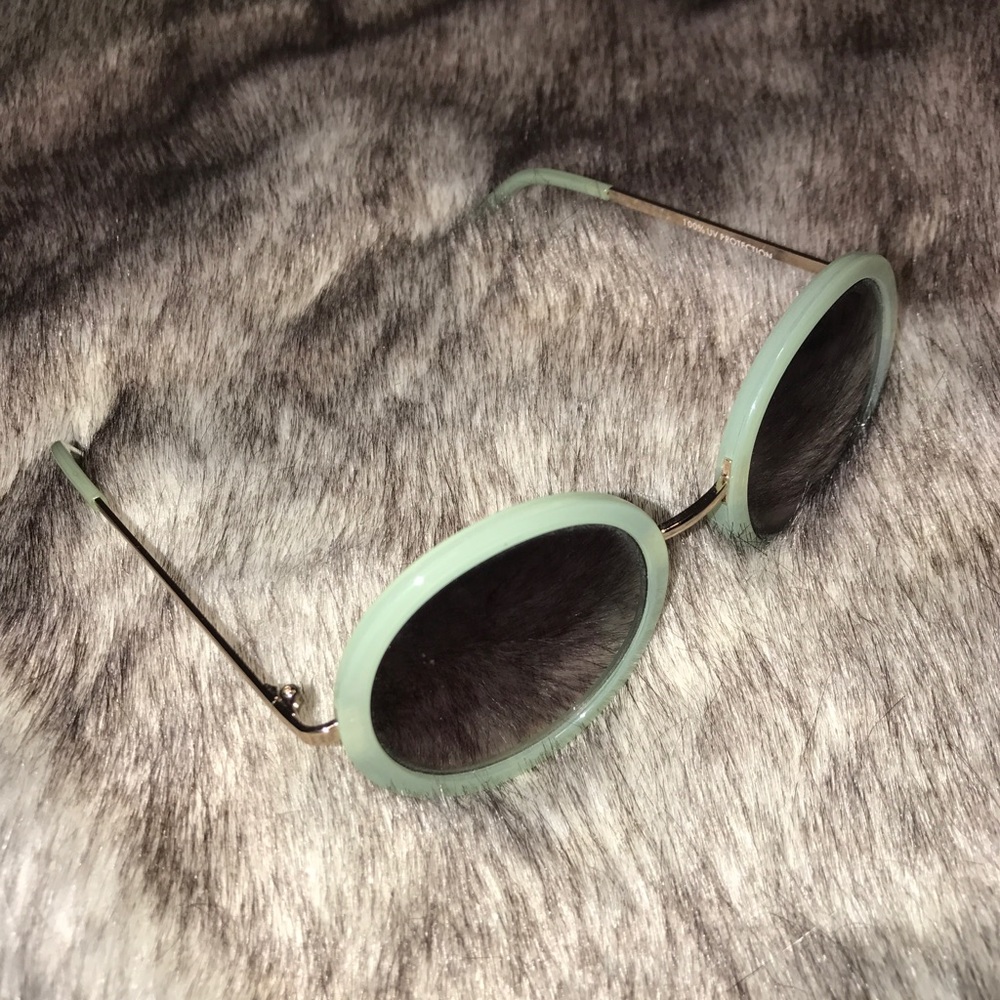NORDSTROM Mint Green Round Sunglasses