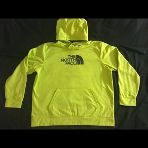 Like new The Northface Hooded Sweatshirt.