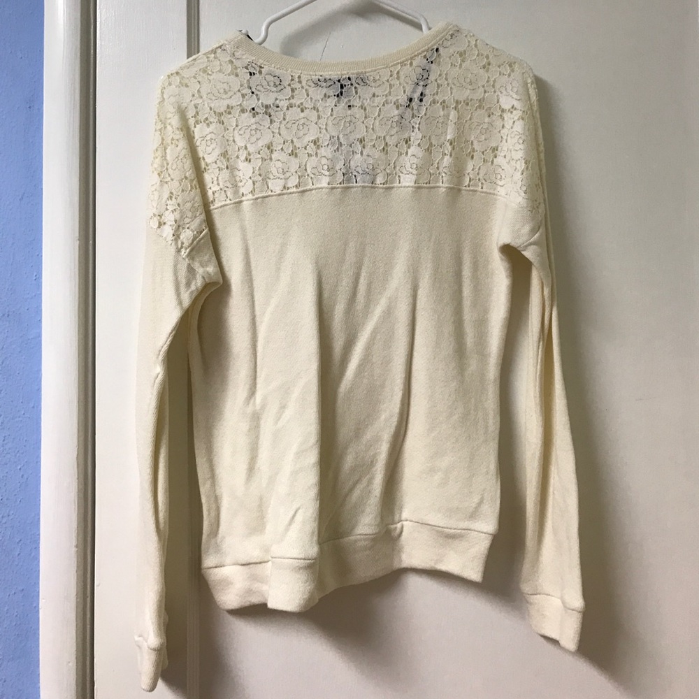 Lace sweater - Picture 2 of 4