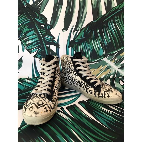 KIM & ZOZI Azteca High Top Sneaker - Picture 1 of 6