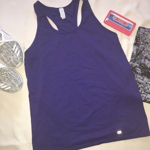 Gapfit purple workout top